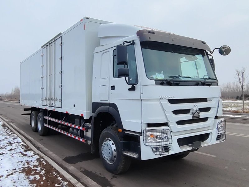 Vehicle and equipment reference image