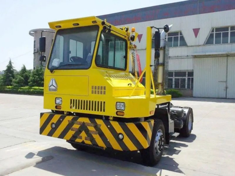 Vehicle and equipment reference image