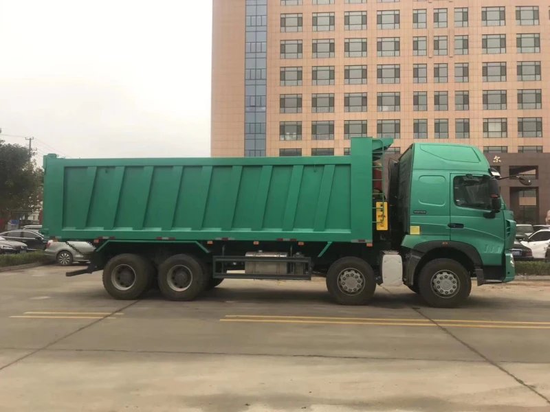 Vehicle and equipment reference image